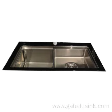 Aesthetically pleasing Commercial Handmade Kitchen Sink